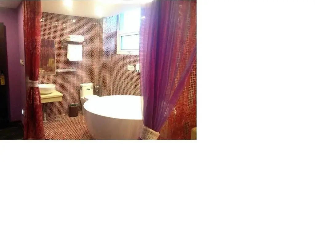 Баодин: Jinzhuo Hotel