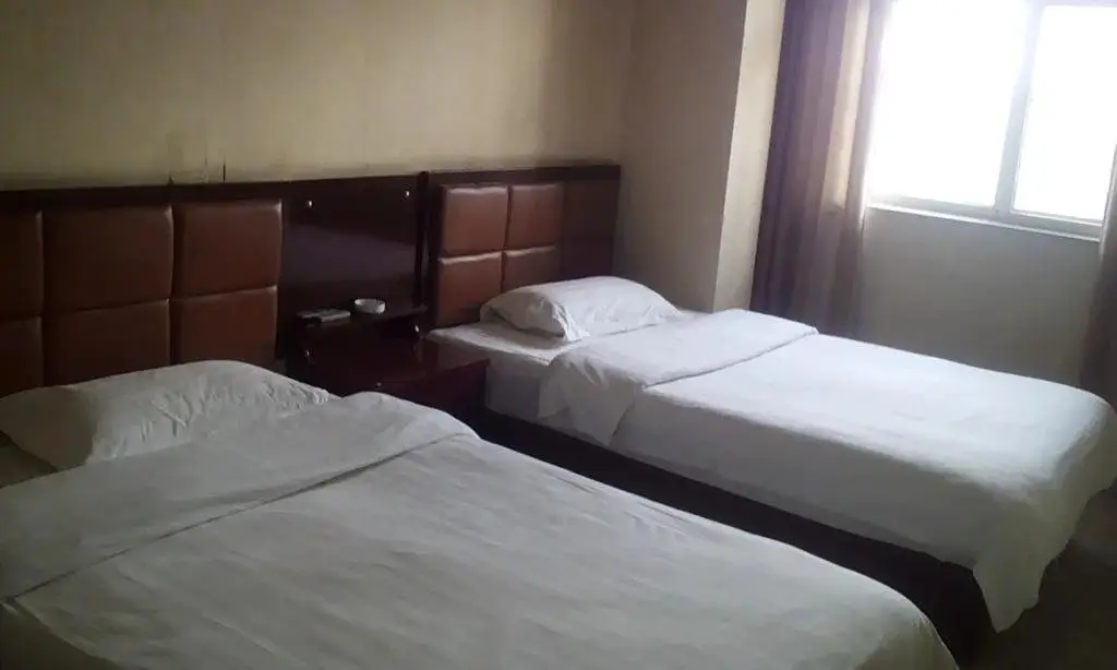 Lido Hotel Jingguang Road — фото 1