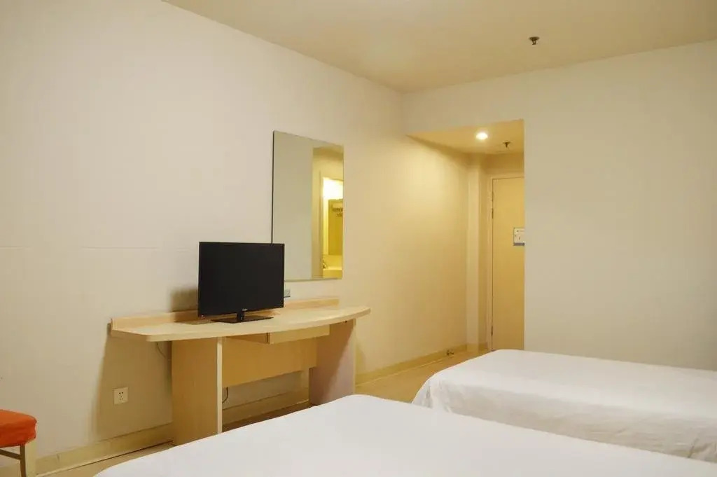 Шицзячжуан: Eaka Hotel Shijiazhuang Hezuo Road Branch