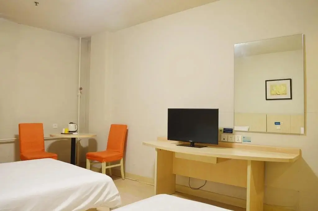 Шицзячжуан: Eaka Hotel Shijiazhuang Hezuo Road Branch