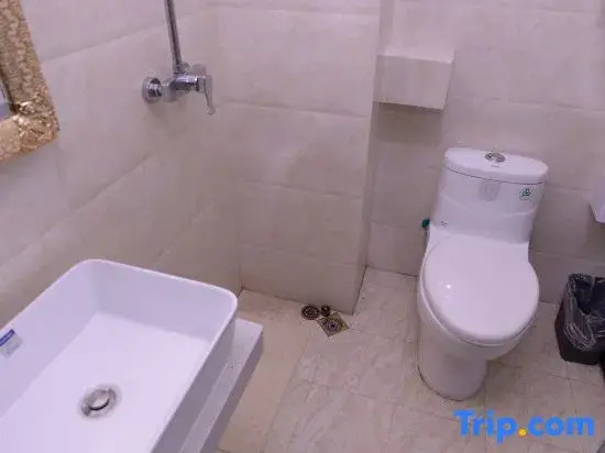 Харбин: Harbin Long'er Express Inn