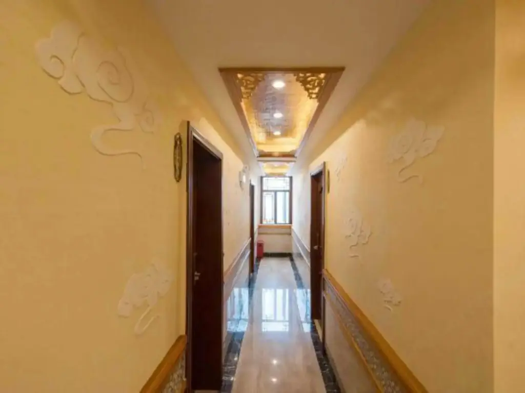 Лешан: Min Sheng Hotel