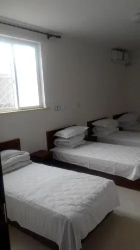 Баодин: Yesanpo Baili Gorge Yunhui Farmstay