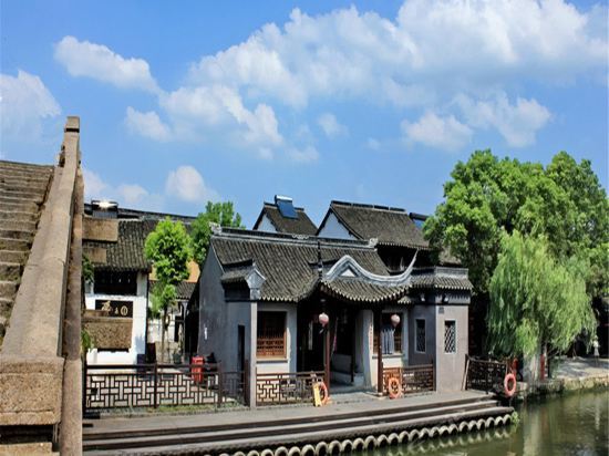 Цзясинь: Xitang Dream Inn