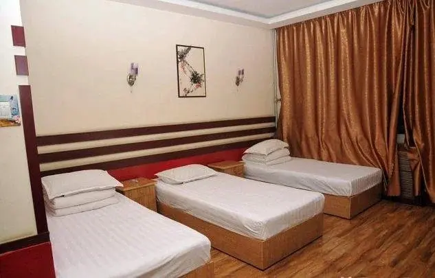 Цзыбо: Yinong Business Hotel