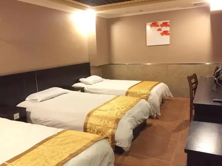 Циндао: Qingdao Huangjia Garden Business Hotel