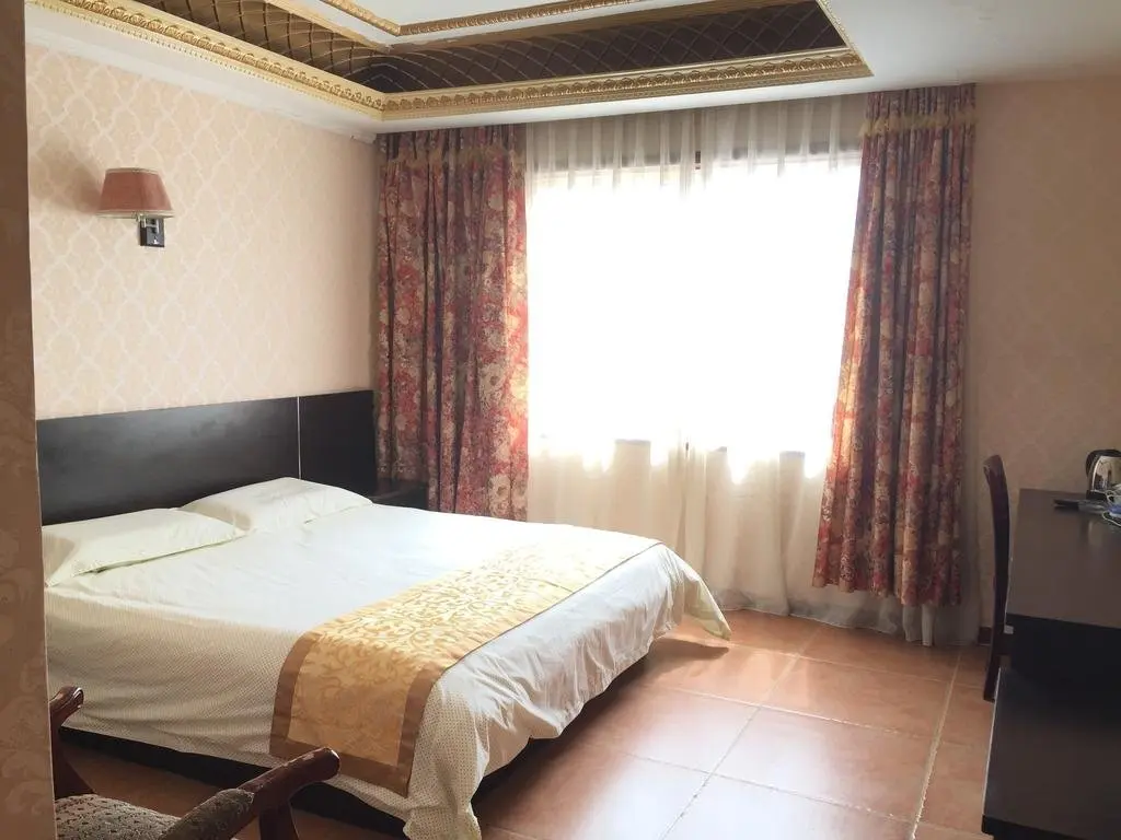 Циндао: Qingdao Huangjia Garden Business Hotel