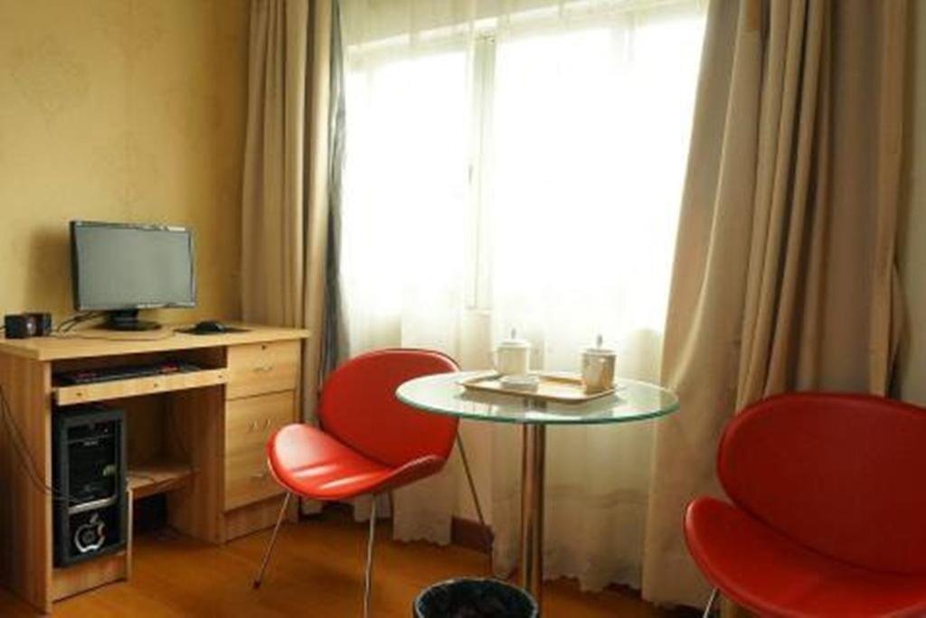Дунгуань: 8 Inns Dongguan Qiaotou Branch