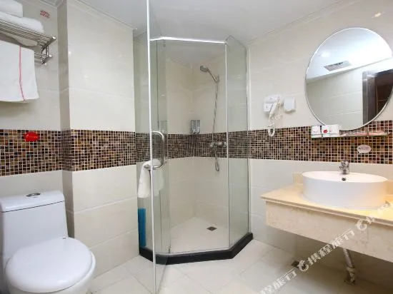 Циндао: Thank Inn Chain Hotel Shandong Qingdao Development Zone West Jialingjiang Road