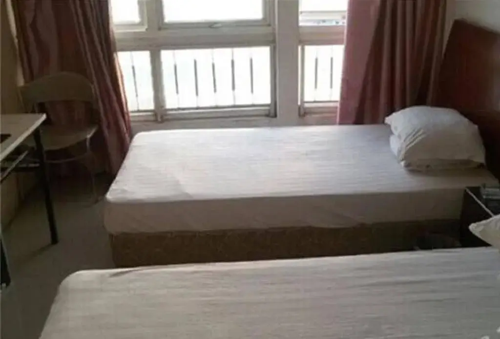 Чжэнчжоу: Qunpu Express Hotel