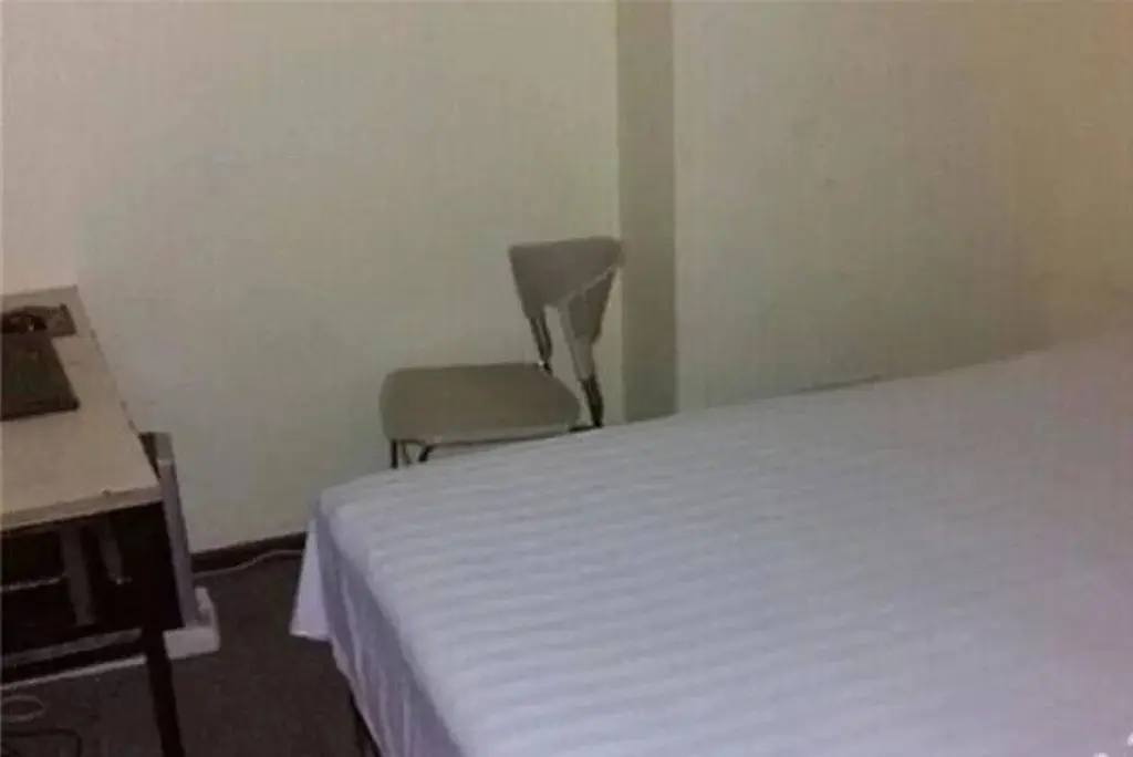 Чжэнчжоу: Qunpu Express Hotel