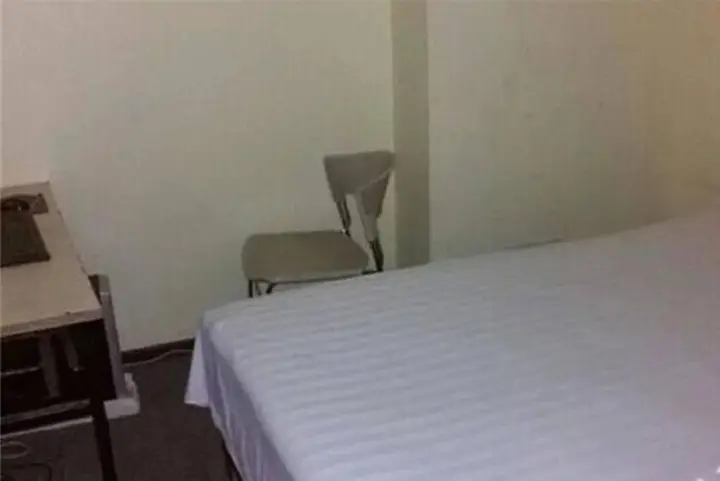 Чжэнчжоу: Qunpu Express Hotel