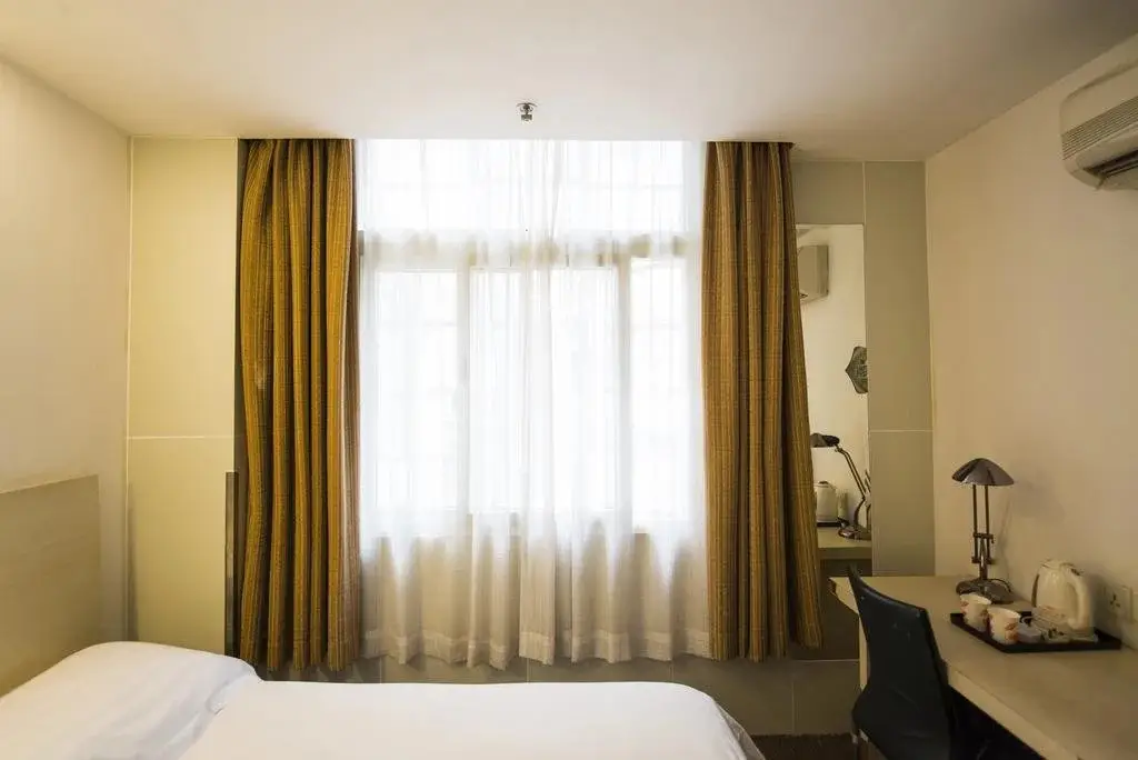 Циндао: Qingdao Huazilin Motai Hotel
