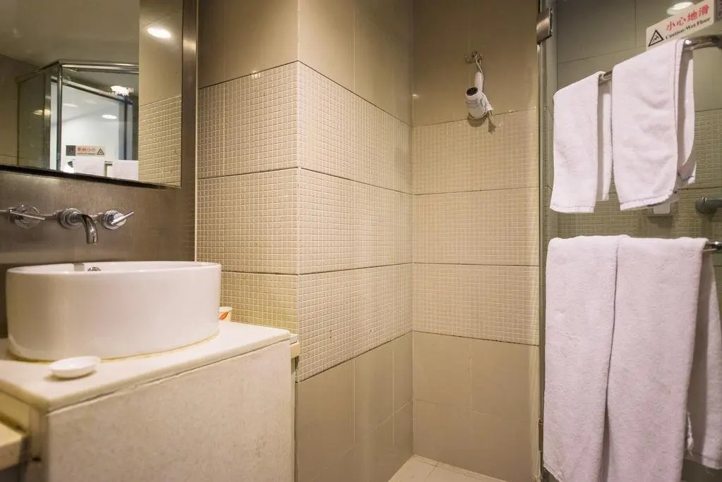 Циндао: Qingdao Huazilin Motai Hotel