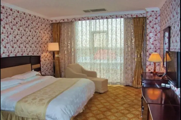 Циндао: Fusheng Hotel