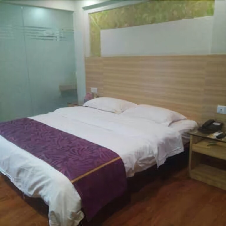 Фошань: Baoying Business Hotel Shunde