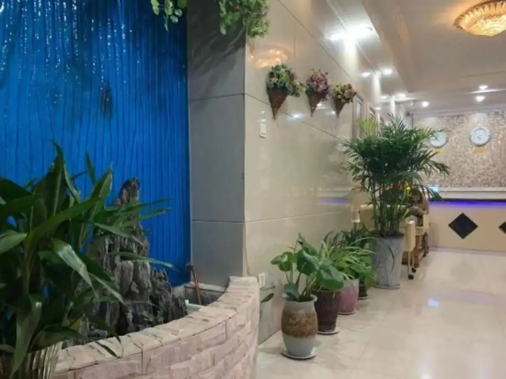 Циндао: Qingdao Jiaxin Business Hotel