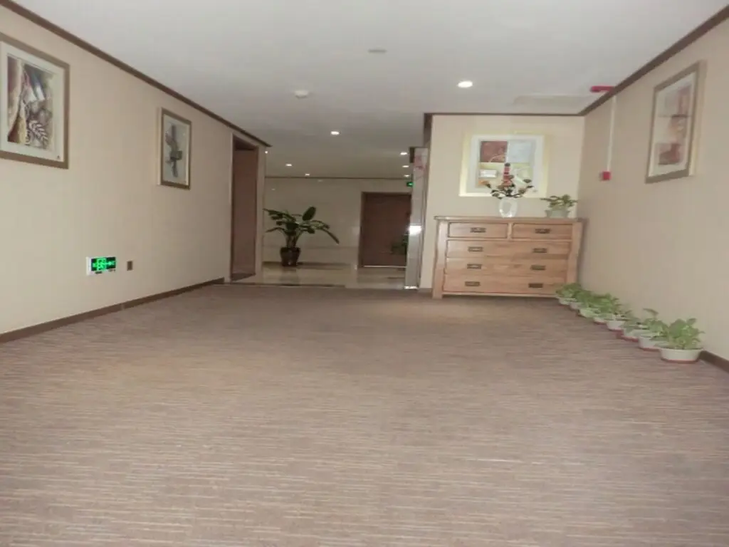 Qingdao Laan Hotel — фото 1