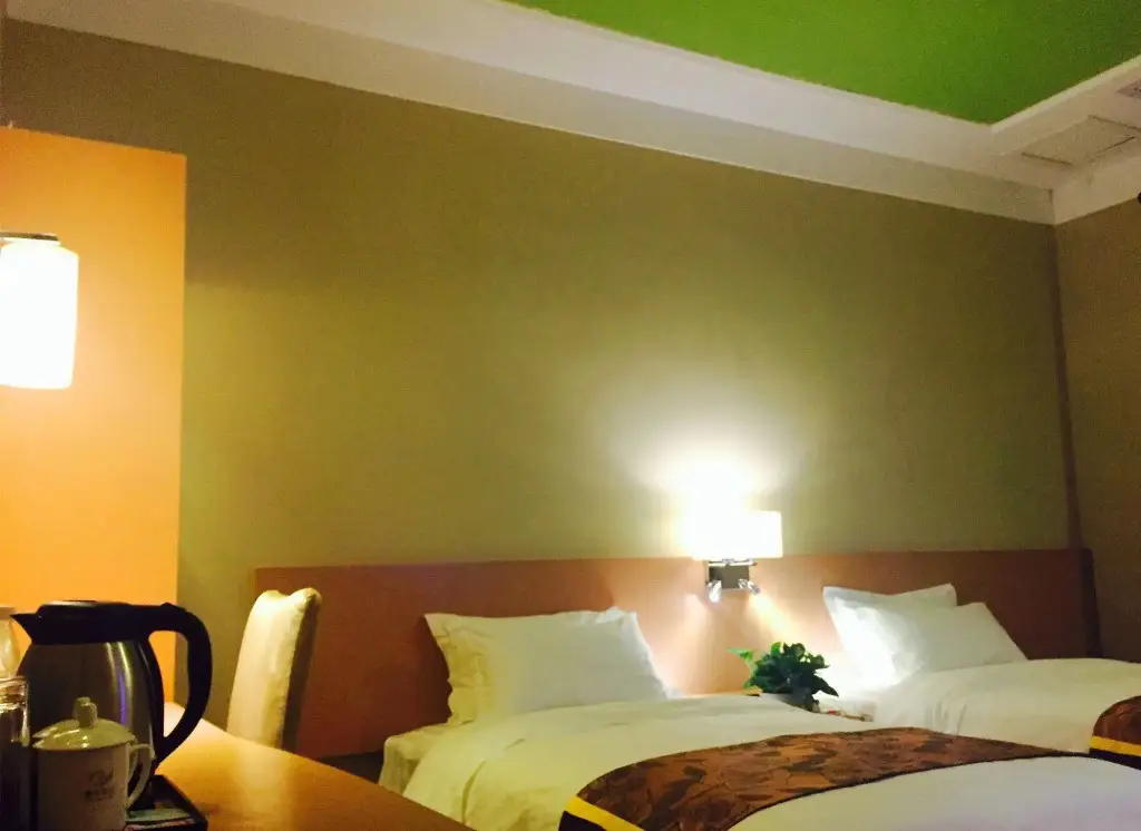 Гуанчжоу: Cheng Yue Selected Hotel Guangzhou Junye Nangang Branch