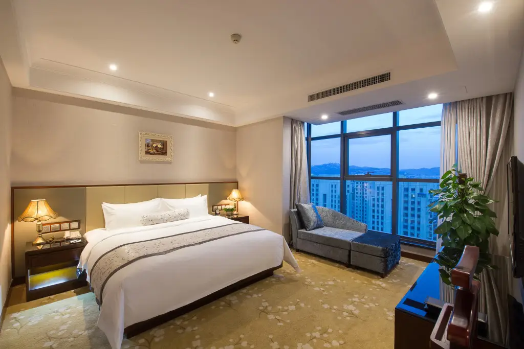 Циндао: Gloria Plaza Hotel Qingdao