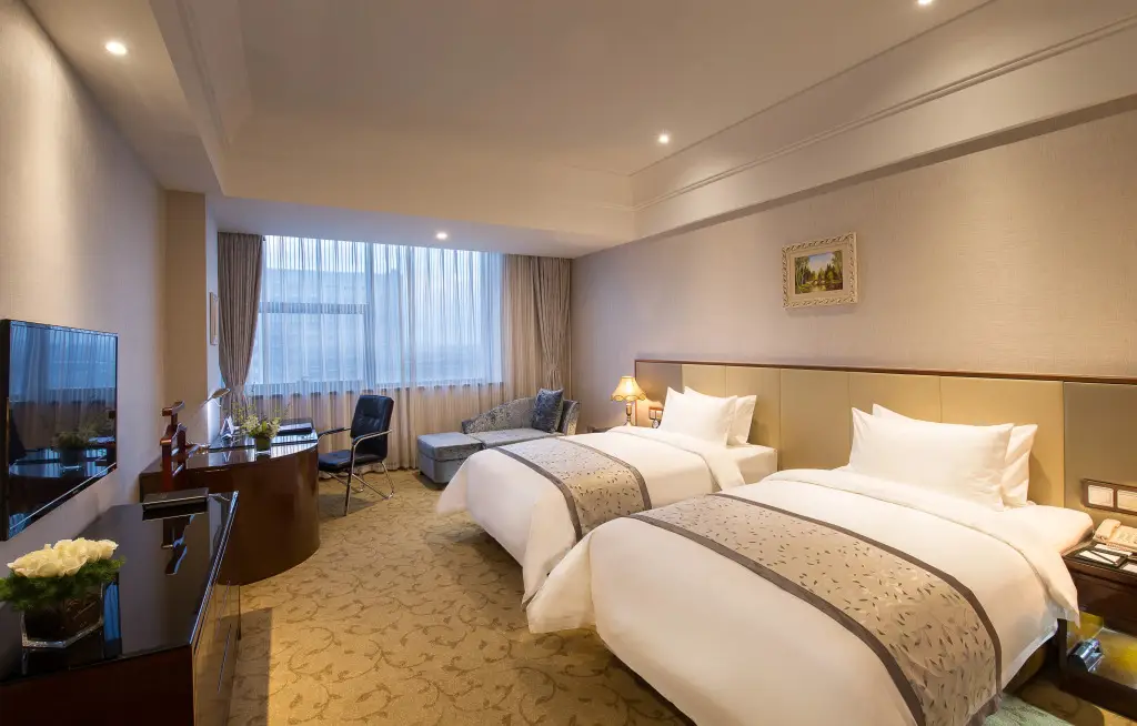 Циндао: Gloria Plaza Hotel Qingdao