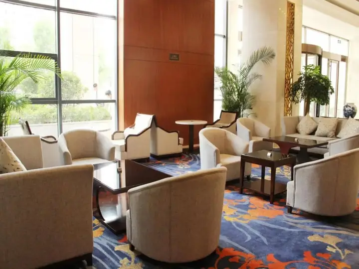 Циндао: Gloria Plaza Hotel Qingdao