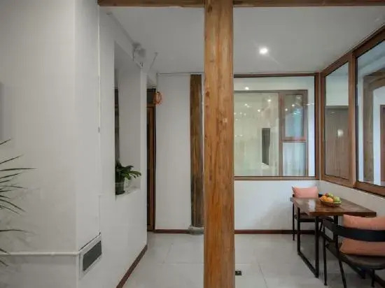 Tengchong Suxin Little Garden Inn(Airport Pick-up) — фото 1
