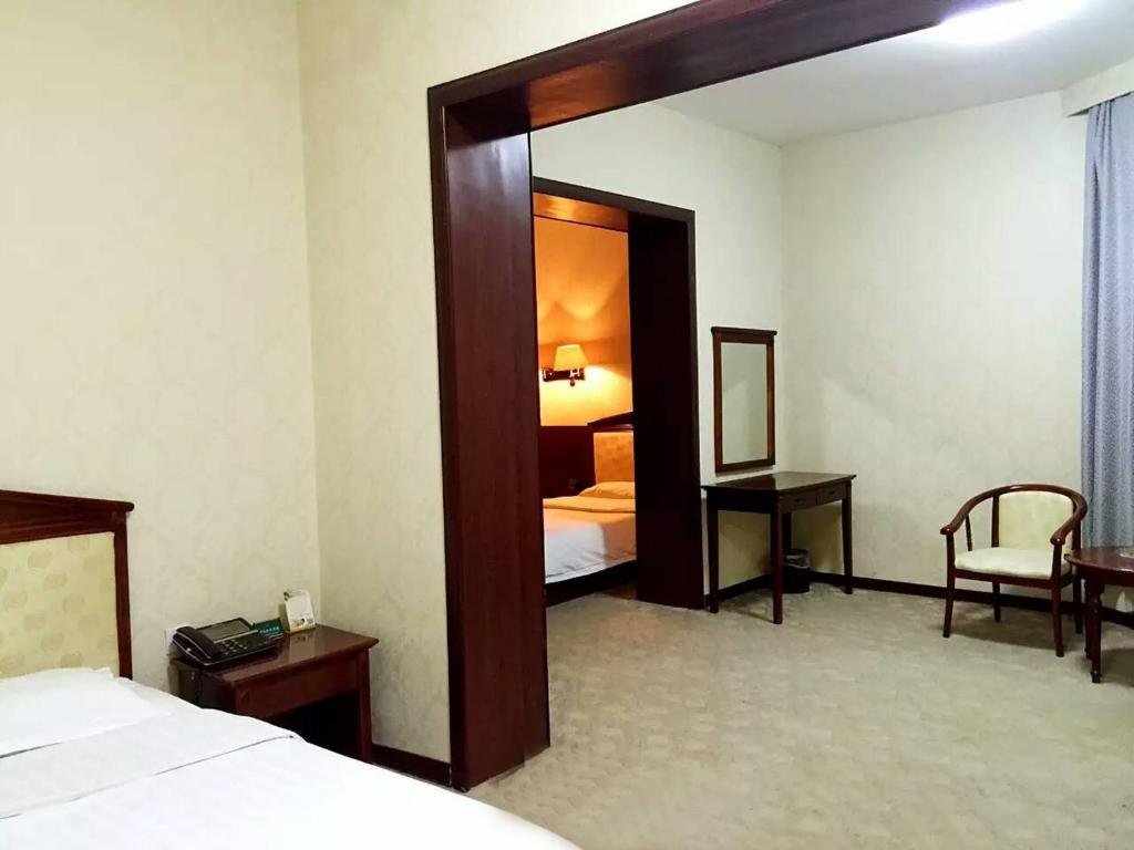 Manzhouli Crown Inn — фото 1