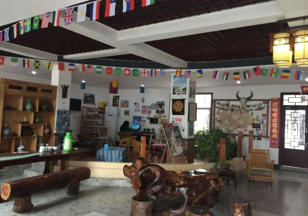 Чжанцзяцзе: Zhangjiajie Base Area International Youth Hostel