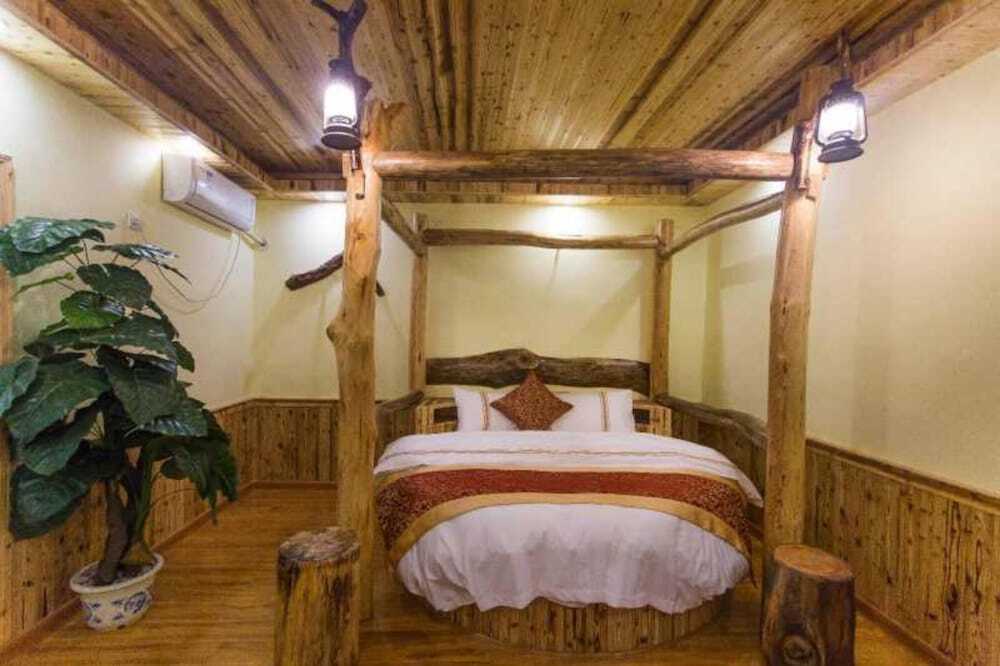 Чжанцзяцзе: Yuping Inn