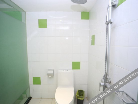 Чунцин: Chongqing Beiouchujian Couple Hotel(Guanyinqiao Pedestrian Street Light Rail Station Store)(重庆北欧·初见酒店（观音桥步行街轻轨站店）)