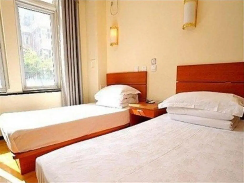 Пекин: 99 Express Inn Tongma Road