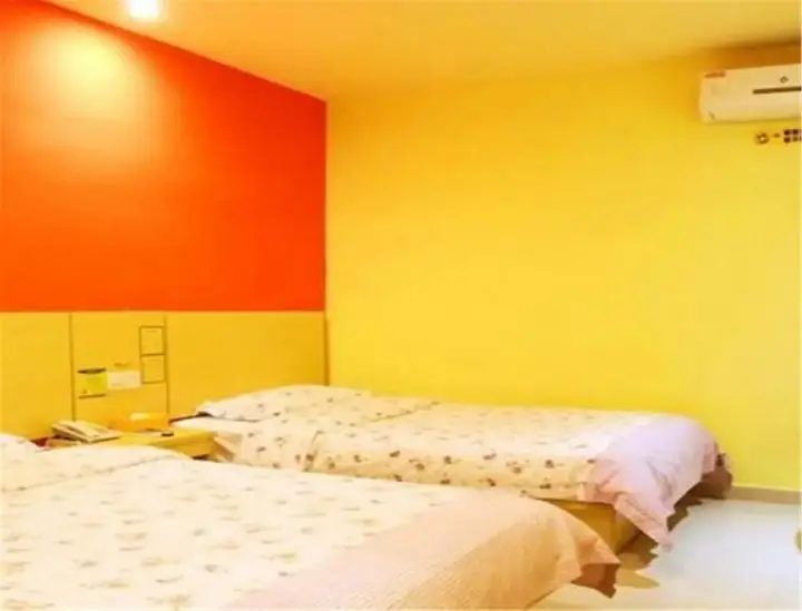 Дунгуань: 8 Inns Dongguan Liaobu Haipai Branch