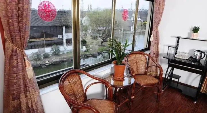 Цзясинь: Xitang Zhangshi Villa