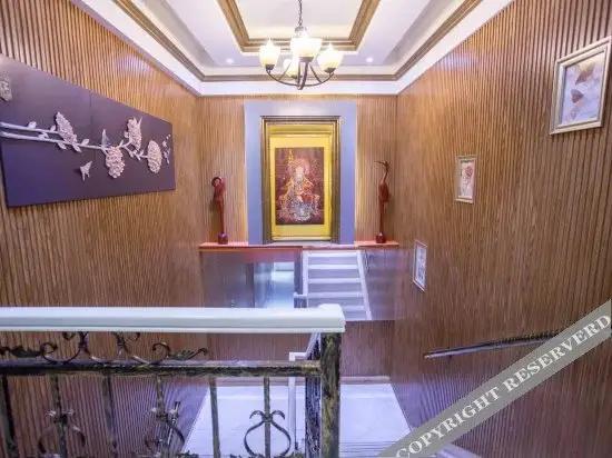 Циндао: Wanhao Business Hotel