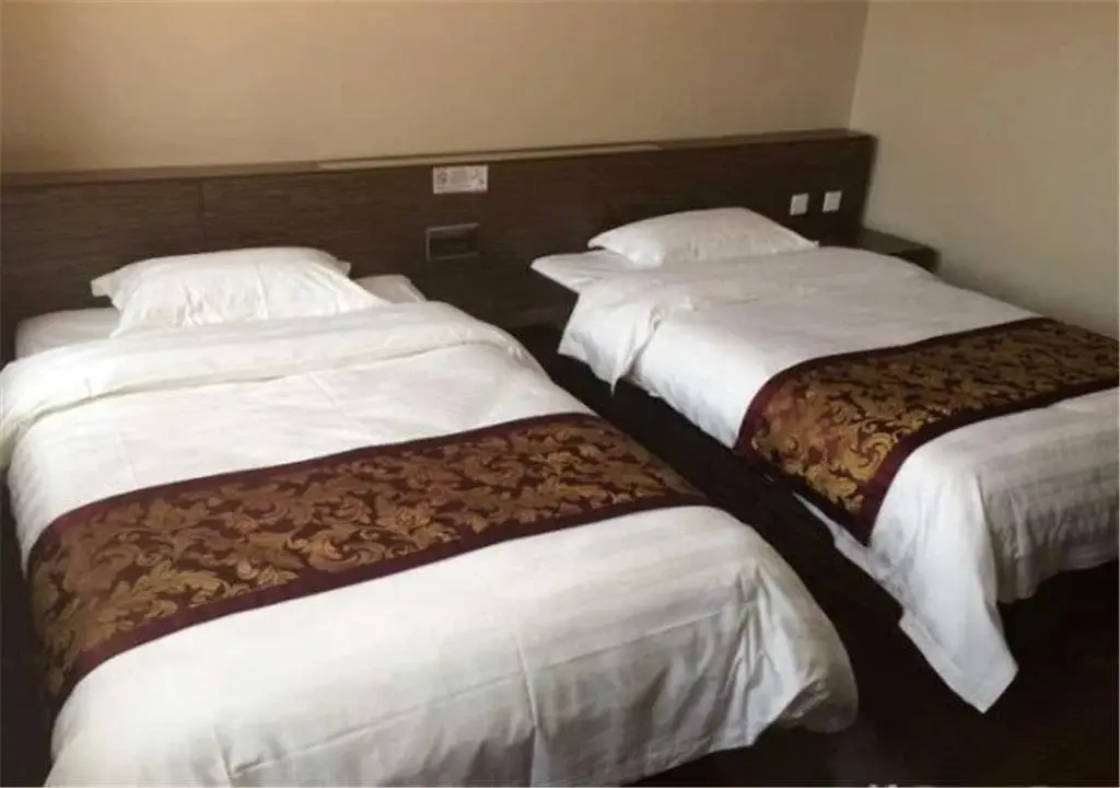 City Garden Hotel — фото 1