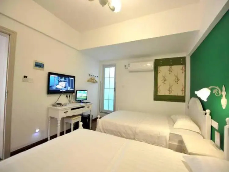 Чжанцзяцзе: Nine Rooms Inn