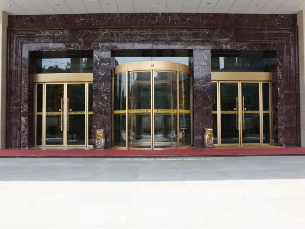 Чжанцзяцзе: Zhangjiajie Nanbin Hotel