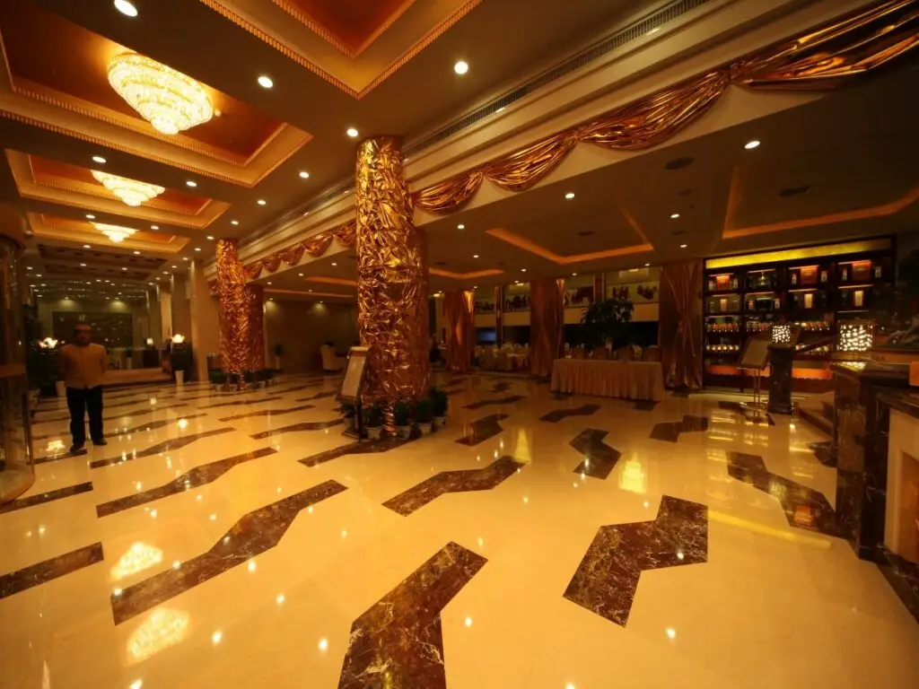 Zhangjiajie Nanbin Hotel — фото 1