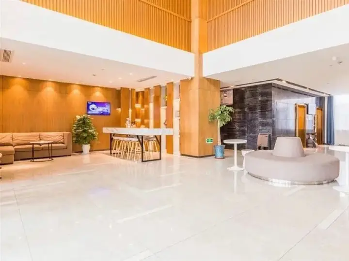 Циндао: Jinjiang Inn Select Qingdao Huangdao Boli Dongjiakou