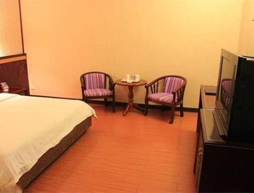 Дунгуань: Guangyuan Hotel (Yellow River Fashion City Shop, Humen Pedestrian Street, Dongguan)