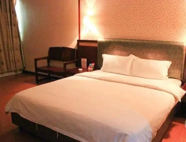 Дунгуань: Guangyuan Hotel (Yellow River Fashion City Shop, Humen Pedestrian Street, Dongguan)