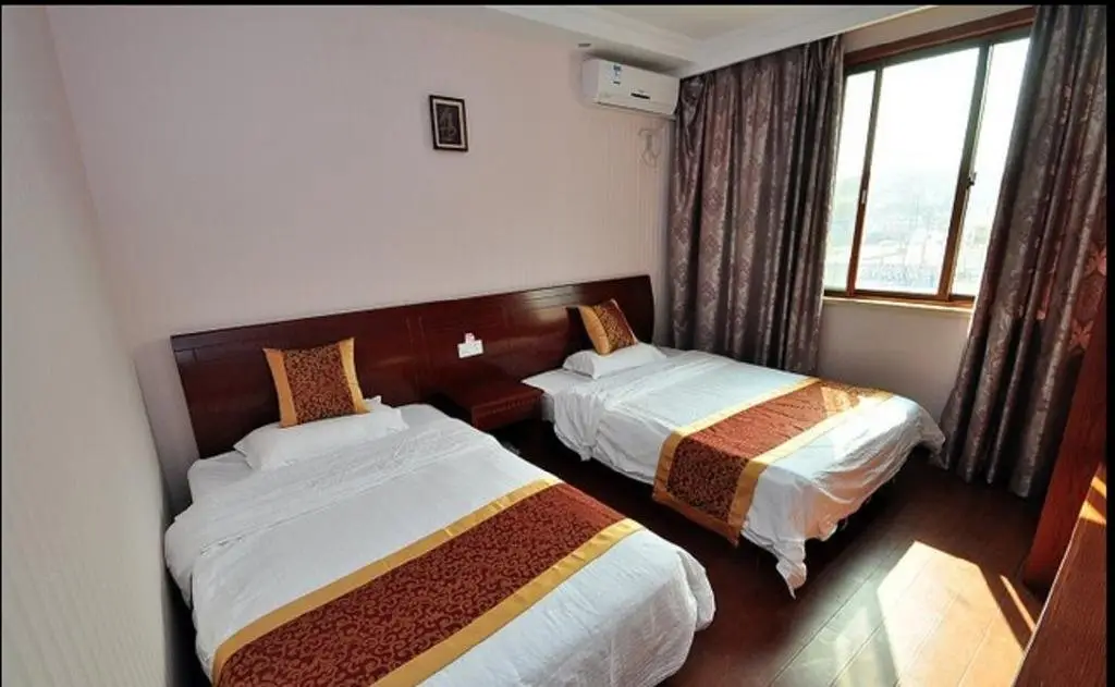 Чжоушань: Zhoushan Zhujiajian Jinshayangguang Hotel