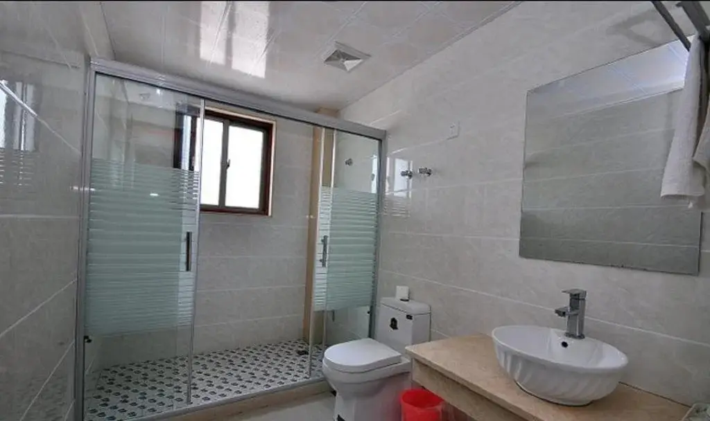 Чжоушань: Zhoushan Zhujiajian Jinshayangguang Hotel