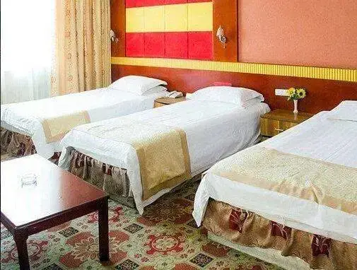 Урумчи: Ürümqi Bulake Hotel