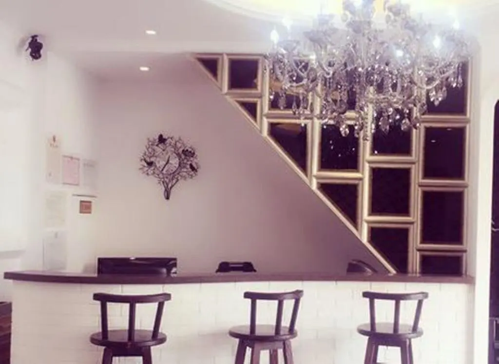 Фушунь: Aichao Holiday Inn