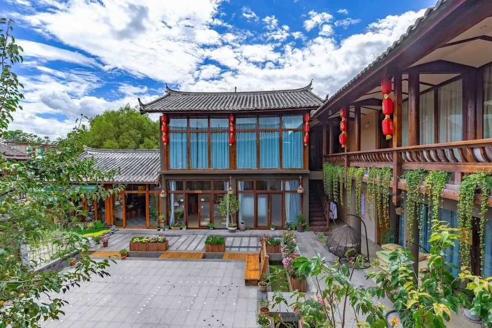 Лицзян: Xiyue Feng Shui Health and Wellness Inn