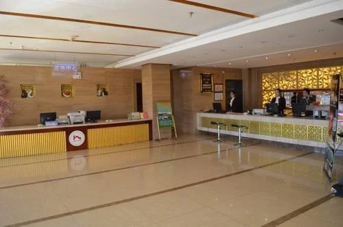 Хух-Хото: Jinyi Chain Hotel Hohhot Zhandong Road Moore City
