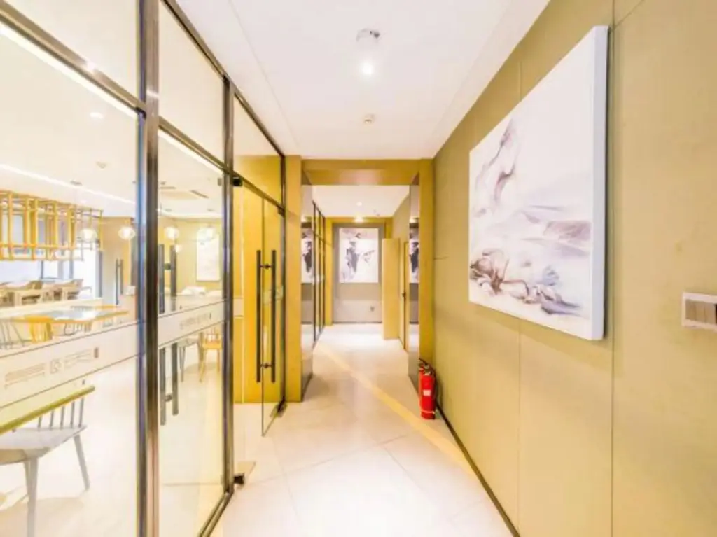 Хух-Хото: Jinyi Hotel (Hohhot General Office Art Academy)