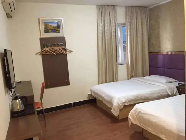 Гуанчжоу: Guangzhou Huayi Inn
